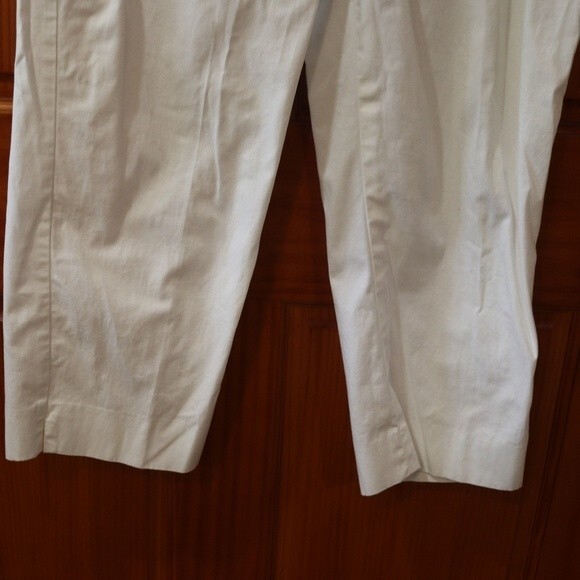 Talbots Vintage White Stretch Cotton Capri Pants Classic Cropped 14P - Picture 3 of 10